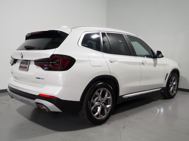 Used 2023 BMW X3 sDrive30i w/ Convenience Package RWD image 9