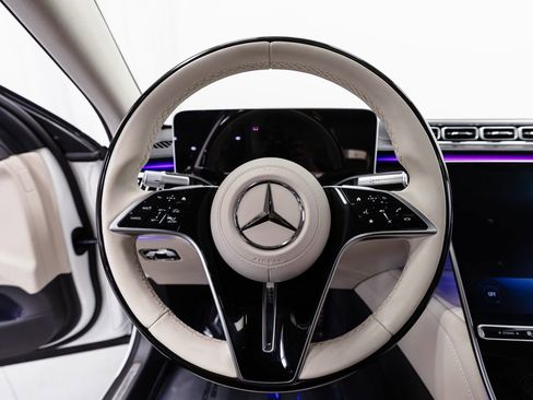 Certified 2023 Mercedes-Benz S 580 4MATIC Sedan image 12