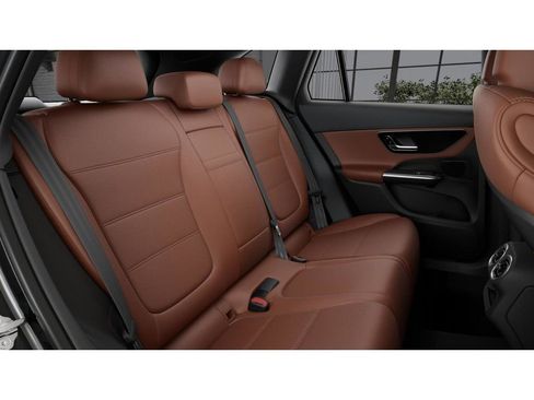New 2026 Mercedes-Benz GLC 300 4MATIC image 5