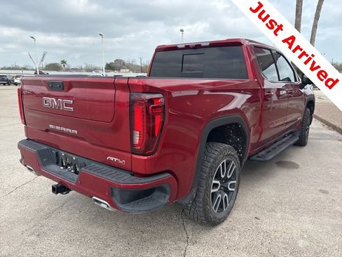 Used 2024 GMC Sierra 1500 AT4 w/ Technology Package image 7