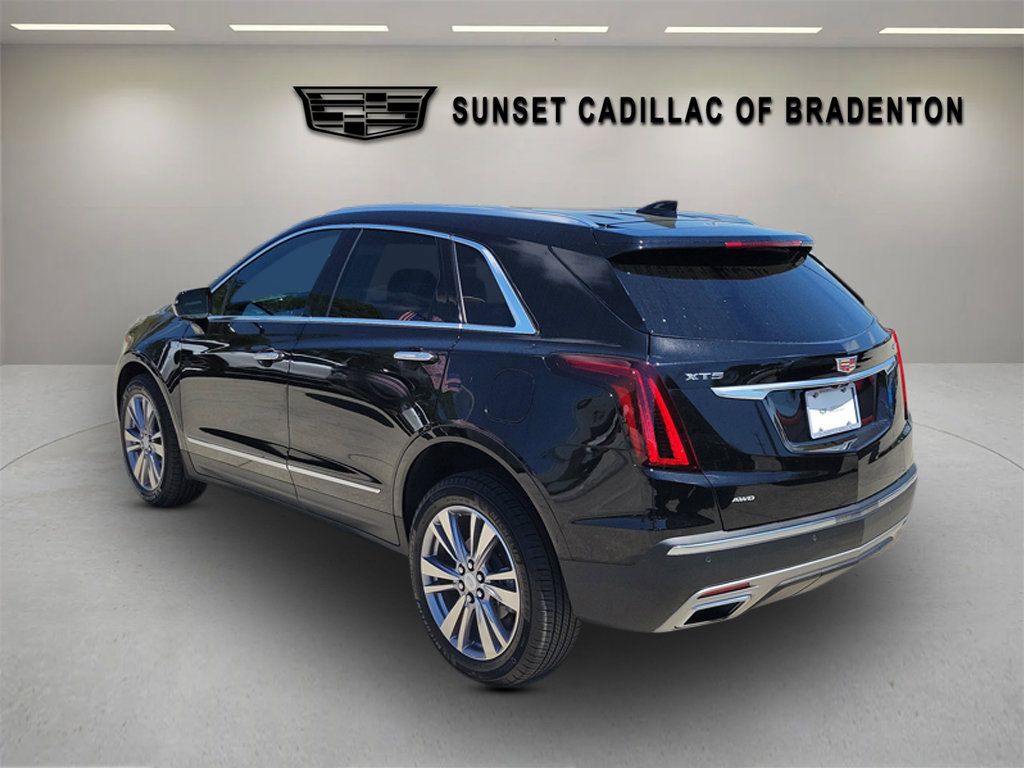 Certified 2025 Cadillac XT5 Premium Luxury w/ Technology Package AWD/4WD image 6