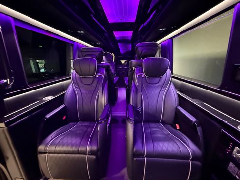 Used 2022 Mercedes-Benz Sprinter 3500 image 46