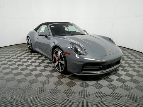 New 2026 Porsche 911 Carrera 4S image 26