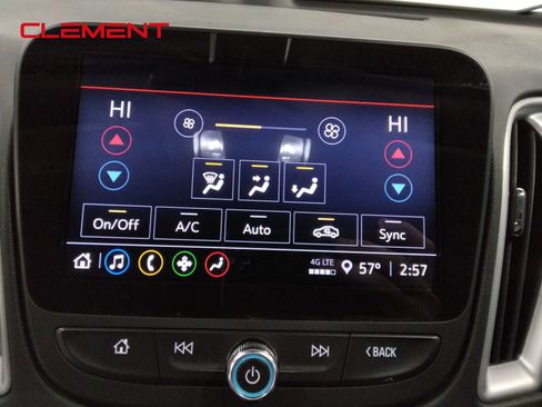 Used 2022 Chevrolet Malibu LT image 23