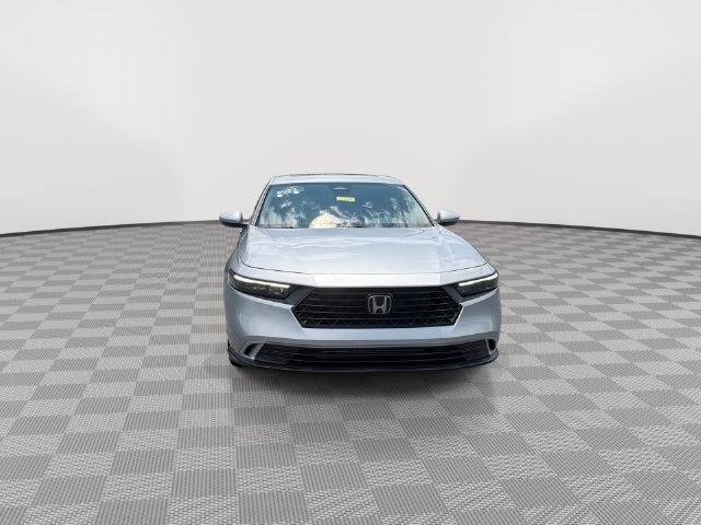 Used 2023 Honda Accord EX image 4