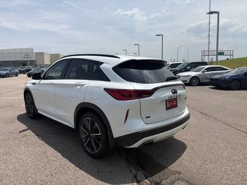 Certified 2025 INFINITI QX50 Sport AWD/4WD image 3