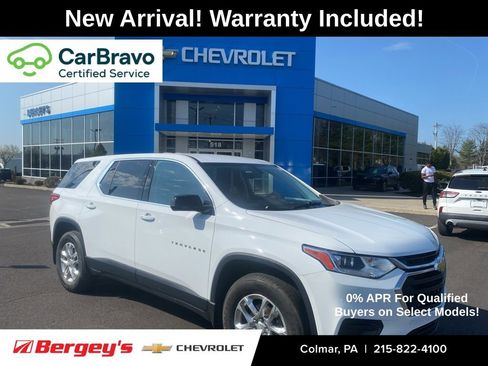 Used 2020 Chevrolet Traverse LS image 1
