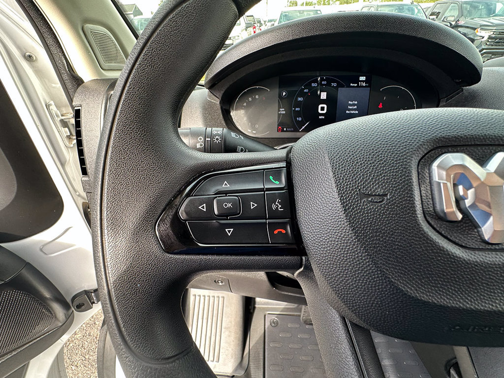 Used 2025 RAM ProMaster 2500 w/ U-Haul Equipment Group FWD image 31