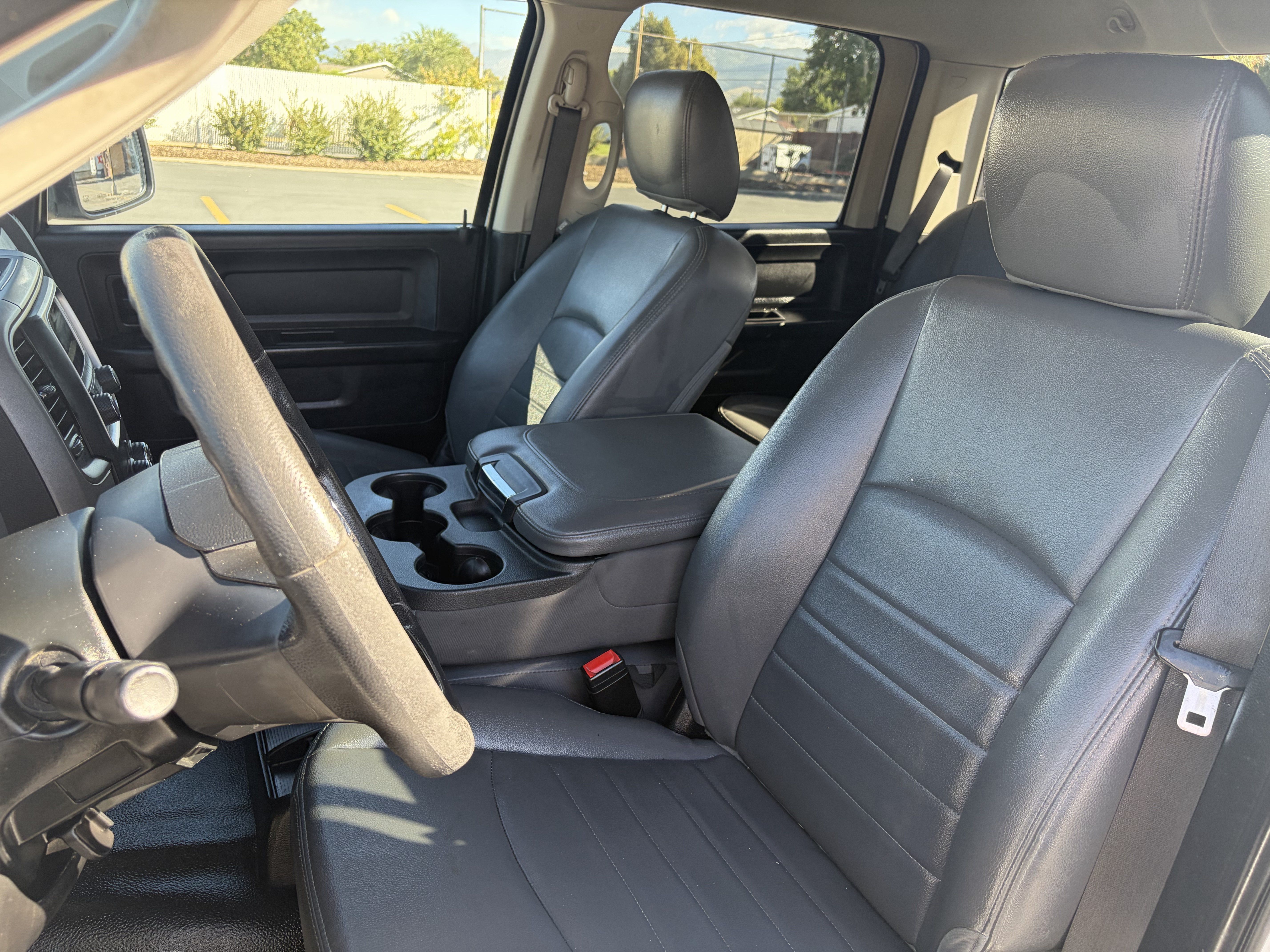Used 2020 RAM 1500 Tradesman AWD/4WD image 16