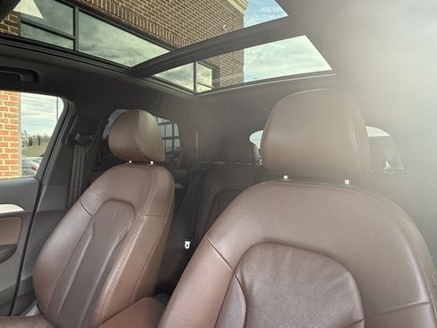 Used 2018 Audi Q3 2.0T Premium Plus w/ Premium Plus Package image 20