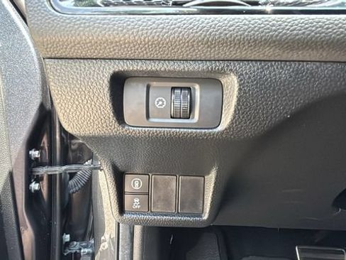 Used 2024 Honda Civic Sport image 15