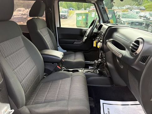 Used 2011 Jeep Wrangler Sport AWD/4WD image 24