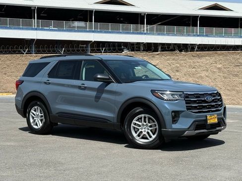 New 2026 Ford Explorer Active w/ Active Comfort Package image 1