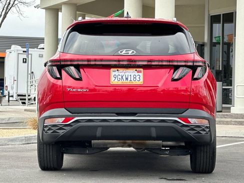 Used 2023 Hyundai Tucson SEL FWD image 4