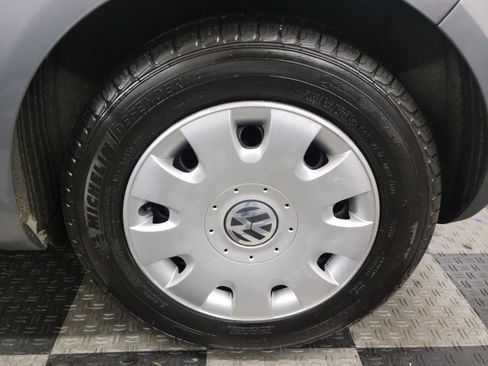 Used 2008 Volkswagen Rabbit S FWD image 24