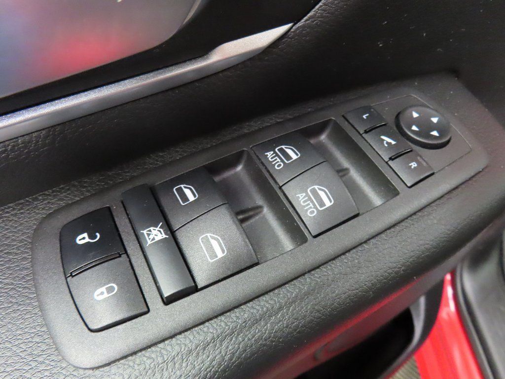 Used 2022 RAM 1500 Big Horn AWD/4WD image 55