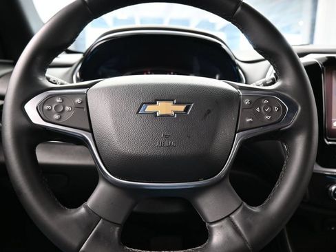 Used 2023 Chevrolet Traverse LT FWD image 25