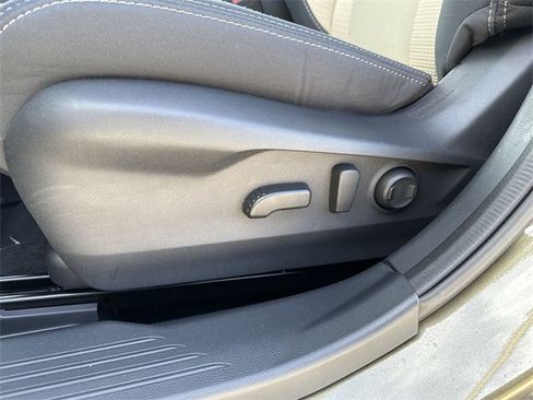 Certified 2025 Subaru Outback Premium image 19