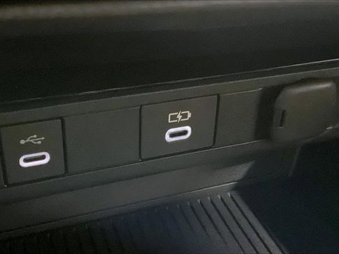 New 2026 Toyota Prius XSE Premium FWD image 23