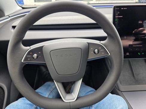 Used 2025 Tesla Model 3 Long Range RWD image 17