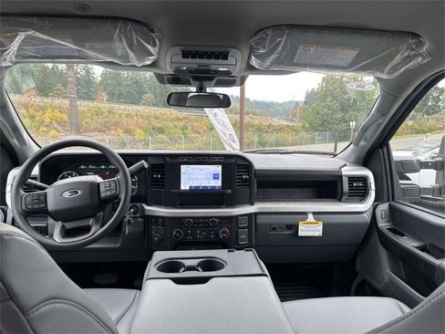 New 2024 Ford F450 XL image 23