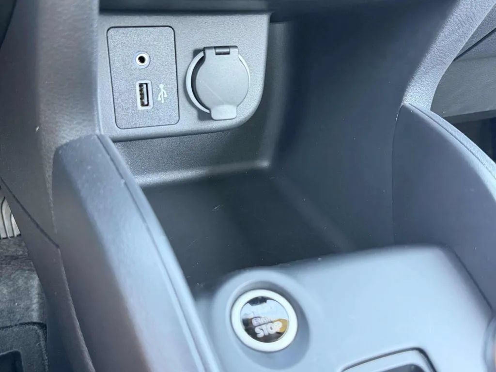 Used 2025 Nissan Kicks Play S FWD image 24