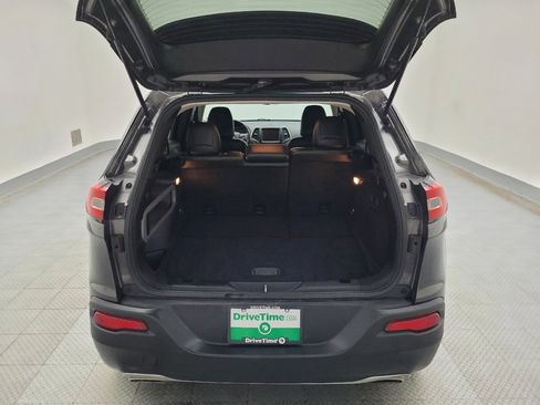 Used 2015 Jeep Cherokee Limited image 29