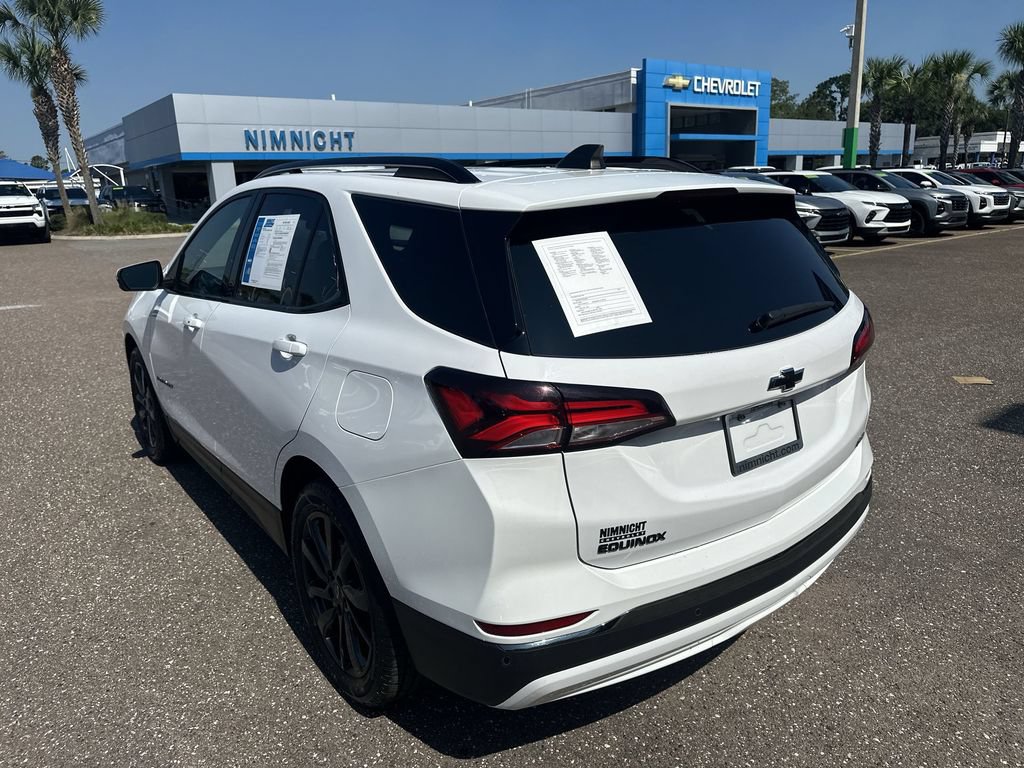 Used 2023 Chevrolet Equinox RS w/ RS Leather Package FWD image 14