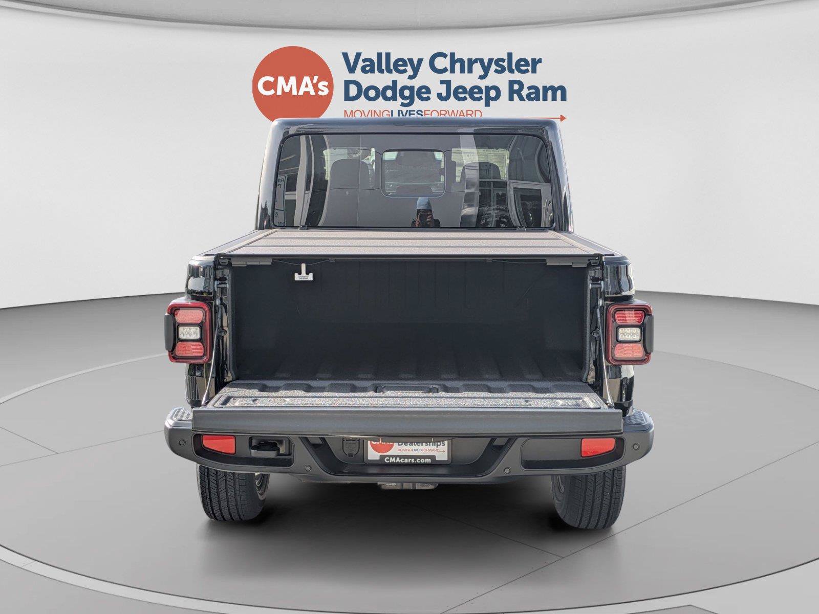 New 2026 Jeep Gladiator Sport AWD/4WD image 18