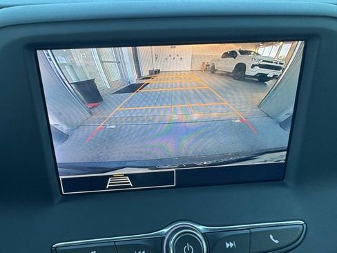 Used 2023 Chevrolet Camaro LT RWD image 4