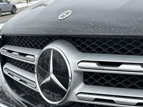 Certified 2022 Mercedes-Benz GLC 300 4MATIC image 33