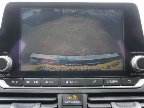 Used 2023 Nissan Altima 2.5 SR image 14