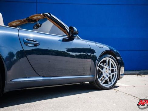 Used 2011 Porsche 911 Carrera image 22