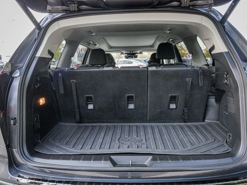 Used 2024 Subaru Ascent Onyx Edition Limited image 33