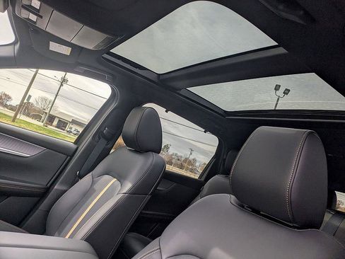 New 2026 MAZDA CX-90 3.3 Turbo w/ Premium Plus Pkg image 9