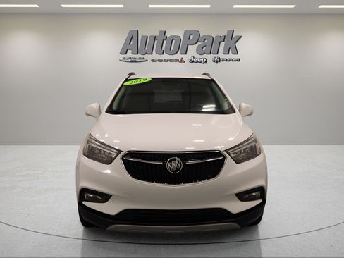 Used 2019 Buick Encore Sport Touring AWD/4WD image 4