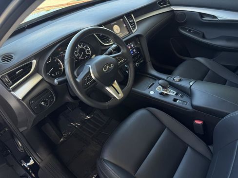 Used 2019 INFINITI QX50 Luxe FWD image 14