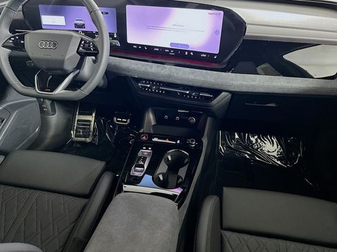New 2027 Audi SQ6 e-tron Premium Plus AWD/4WD image 6