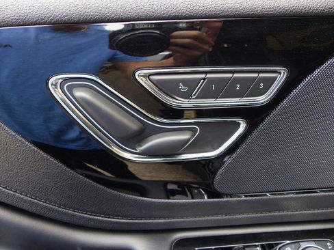 Used 2023 Lincoln Aviator AWD w/ Elements Package image 19