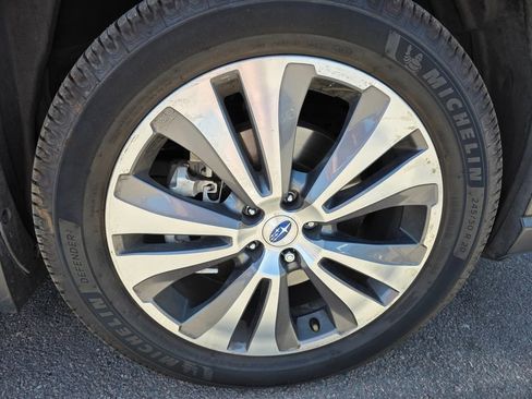 Used 2019 Subaru Ascent Limited w/ Popular Package #2A AWD/4WD image 10
