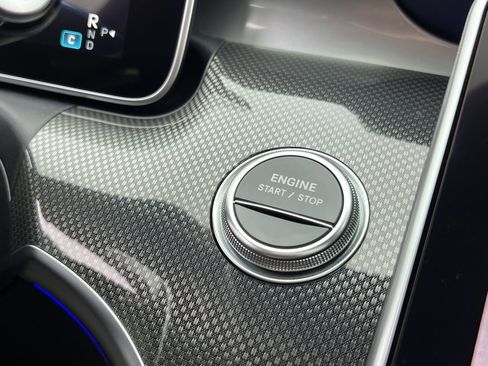 Used 2024 Mercedes-Benz C 63 AMG S image 29