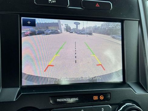 Used 2021 Ford F250 XLT image 4