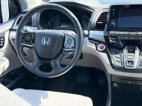 Used 2020 Honda Odyssey Elite image 12
