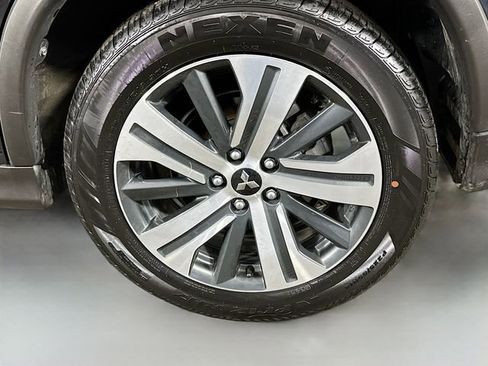 Used 2025 Mitsubishi Outlander Sport AWD image 27