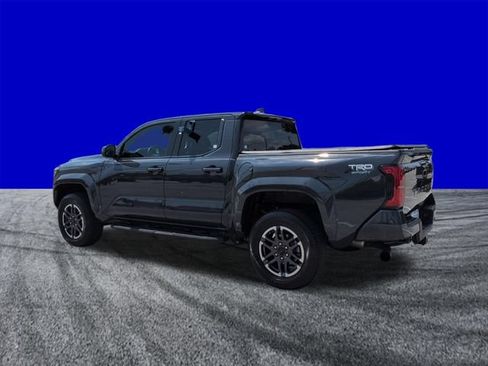 Used 2024 Toyota Tacoma TRD Sport RWD image 6