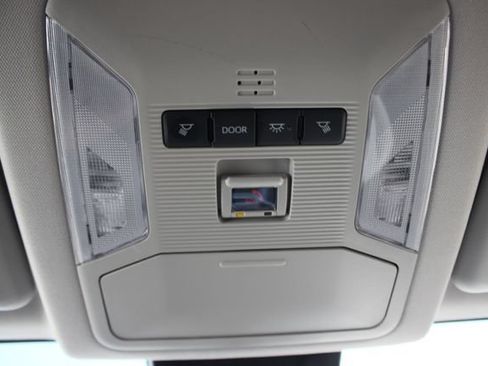 Used 2024 Toyota RAV4 LE AWD/4WD image 12