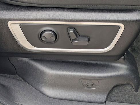 Used 2023 RAM 1500 Laramie image 38