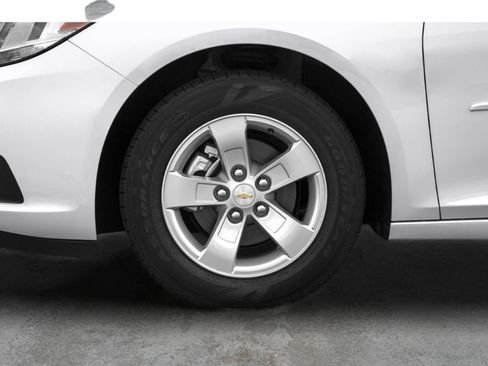 Used 2015 Chevrolet Malibu LT w/ Power Convenience Package FWD image 49
