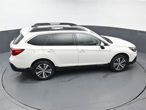 Used 2019 Subaru Outback 2.5i Limited image 43