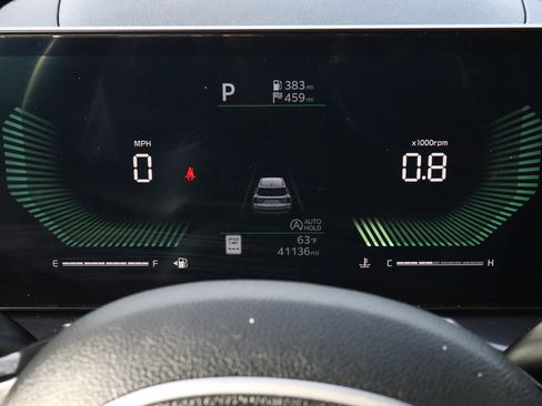 Used 2024 Kia Sorento S image 28